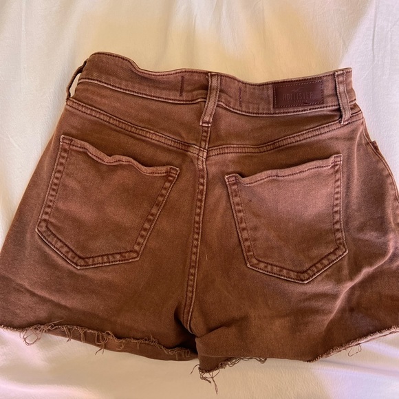 Hollister Shorts - Picture 2 of 2